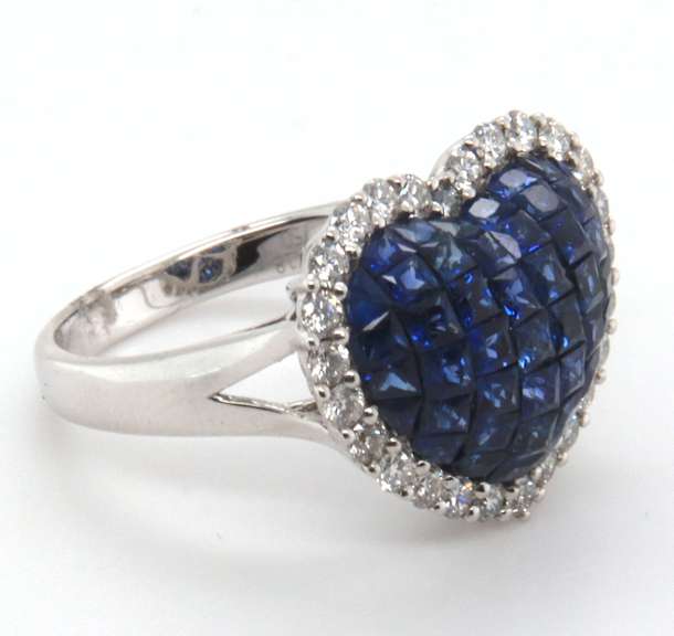 Marvelous Heart Shaped Sapphire Ring with 18k Stamped White Gold and Edged with Diamonds