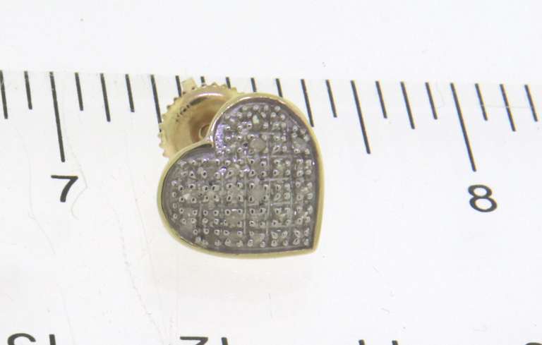 Pretty Heart Stud 10kt Diamond Earrings