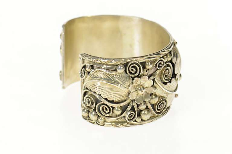 Sterling Silver J Lee Navajo Native American Leaf Cuff Bracelet