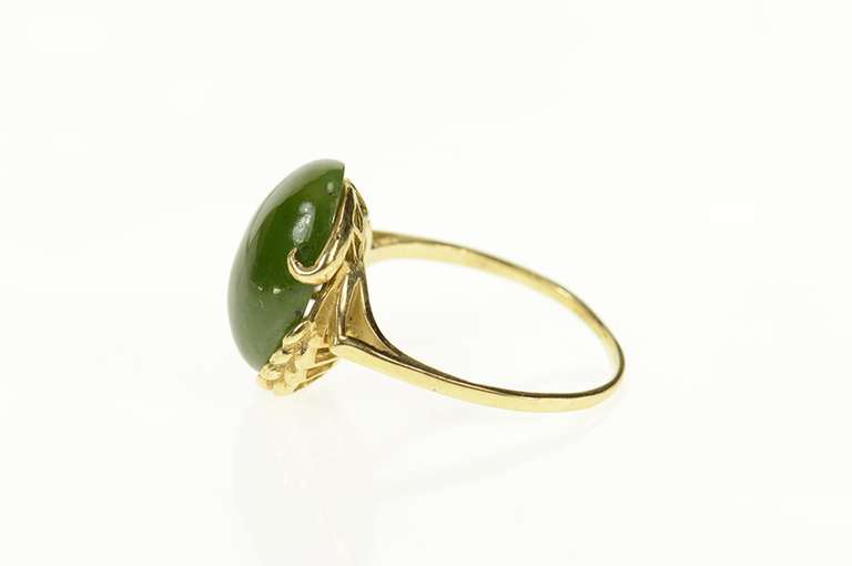 14K Yellow Gold Retro Jadeite Oval Cabochon Wheat Accent Ring