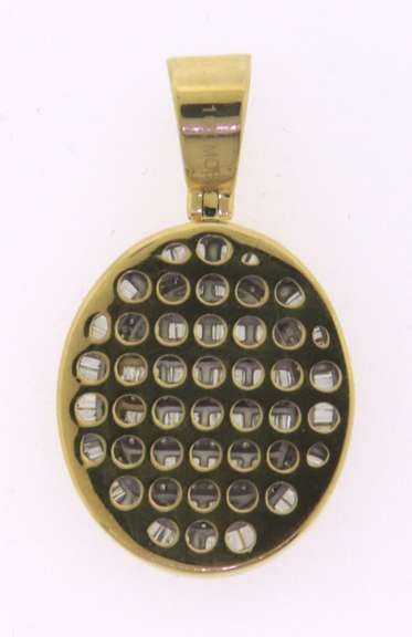 Attractive 10kt Diamond Pendant