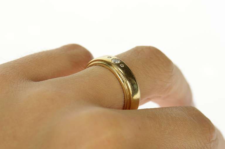 14K Yellow Gold Diamond Grooved Classic Wedding Band Ring