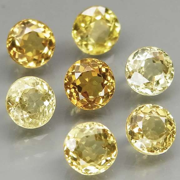 Rare collectors 2.78ct Malaya Garnet set