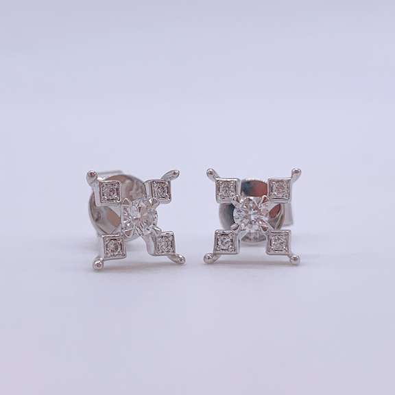 14kt Gold & Diamond Earrings
