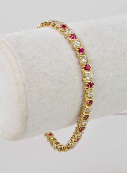 Sterling Silver Alternating Clear And Pink Gemstone Bracelet.