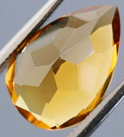 Amazing 4.37ct pear cut Citrine