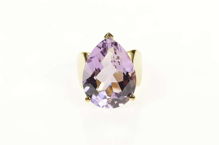 10K Yellow Gold Pear Amethyst Solitaire Statement Cocktail Ring