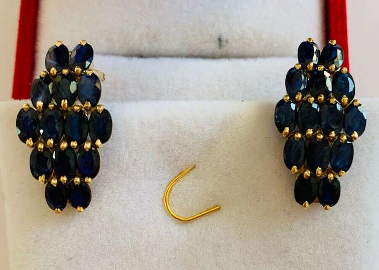 5.0 Carat Blue Sapphire Earrings in 14kt Gold