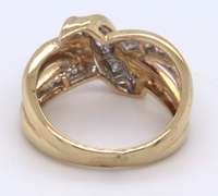 LADIES 14 KT YELLOW GOLD DIAMOND RING
