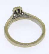 Dazzling 14kt Diamond Ring