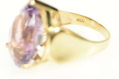 10K Yellow Gold Pear Amethyst Solitaire Statement Cocktail Ring