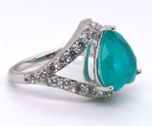 Heart Shaped Green Emerald Sterling Silver Ring