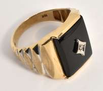 Man's Black Onyx Ring