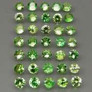 Untreated 3.29ct green diamond cut Tsavorite set