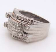 MEN'S 14K WHITE GOLD DIAMOND RING