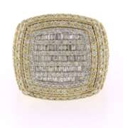 Attractive +3ctw Diamond Ring