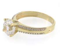 Attractive 14kt Yellow Gold Round CZ Engagement Ring