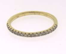 Elegant 10kt Diamond Bridal Set