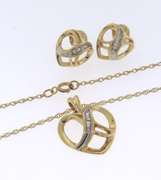 Charming Set of Bagg Crossover Heart Pendant and Earrings