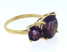 Stunning Yellow Gold 5ctw Amethyst Ring