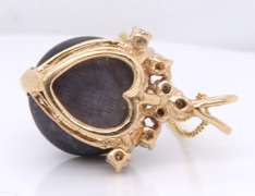 Stunning Cabochon Cut Purple Star Sapphire and Diamond Pendant on Chain