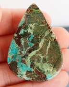 Huge! 81ct well marbled robbins egg blue Turquoise