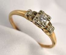 Cute Vintage Diamond Ring