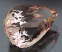 Glittering 17.21ct platinum pink Kunzite