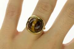 14K Yellow Gold 1960's Retro Tiger's Eye Cabochon Cocktail Ring