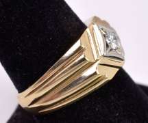 Quality Men's Diamond Ring in 14K Yellow Gold