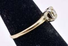 Vintage Ladies Diamond Ring in 14K Yellow Gold