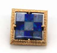 14 KT YELLOW GOLD OPAL DOUBLET INLAY LAPEL PIN.