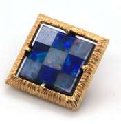 14 KT YELLOW GOLD OPAL DOUBLET INLAY LAPEL PIN.