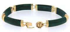 Pleasing Yellow Gold Malchite Link Bracelet