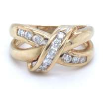 LADIES 14 KT YELLOW GOLD DIAMOND RING