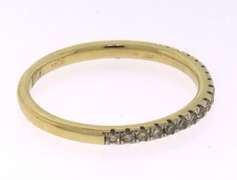 Elegant 10kt Diamond Bridal Set