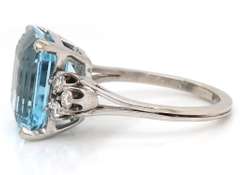 Master Piece 18kt Aquamarine and Diamond Ring with LGL Cert