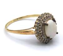 LADIES GOLD DIAMOND AND OPAL RING