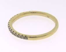 Elegant 10kt Diamond Bridal Set