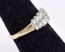 Delightful Ladies Diamond Ring in 14K Yellow Gold