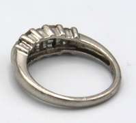 LADIES PLATINUM DIAMOND BAND