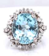Shimmering Platinum Aquamarine and Diamond Ring