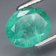 Glowing green! 1.70ct Colombian Emerald