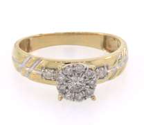 Wonderful 3 Ring Wedding Set in 14kt Yellow Gold