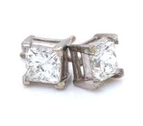 Elegant White Gold 0.75ctw Princess Cut Stud Earrings