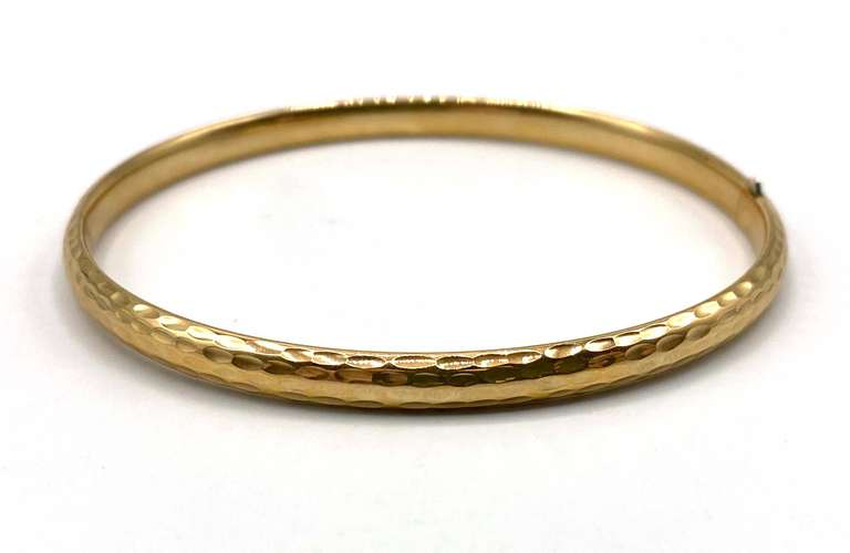 Trendy 14kt Hammered Gold Bangle