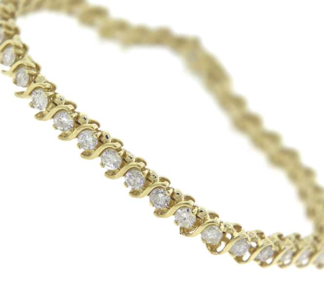 Dazzling 14kt YG 4CTW Diamond Tennis Bracelet