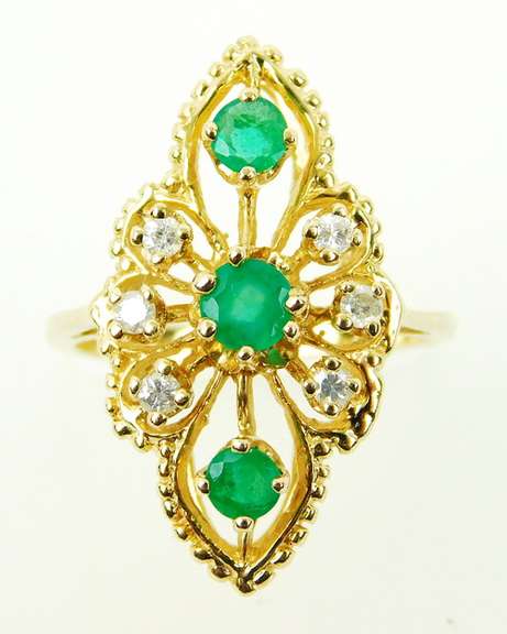 Very Fine 14K Emeralds & Diamonds Vintage Ring, 6.25