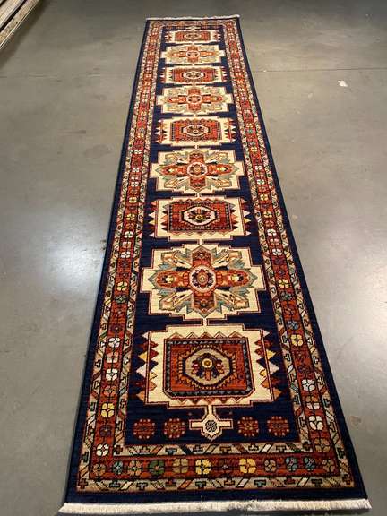 STUNNING WOOL RUNNER 12