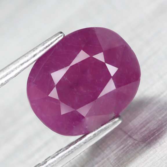Striking 3.61ct unheated Mozambique Ruby